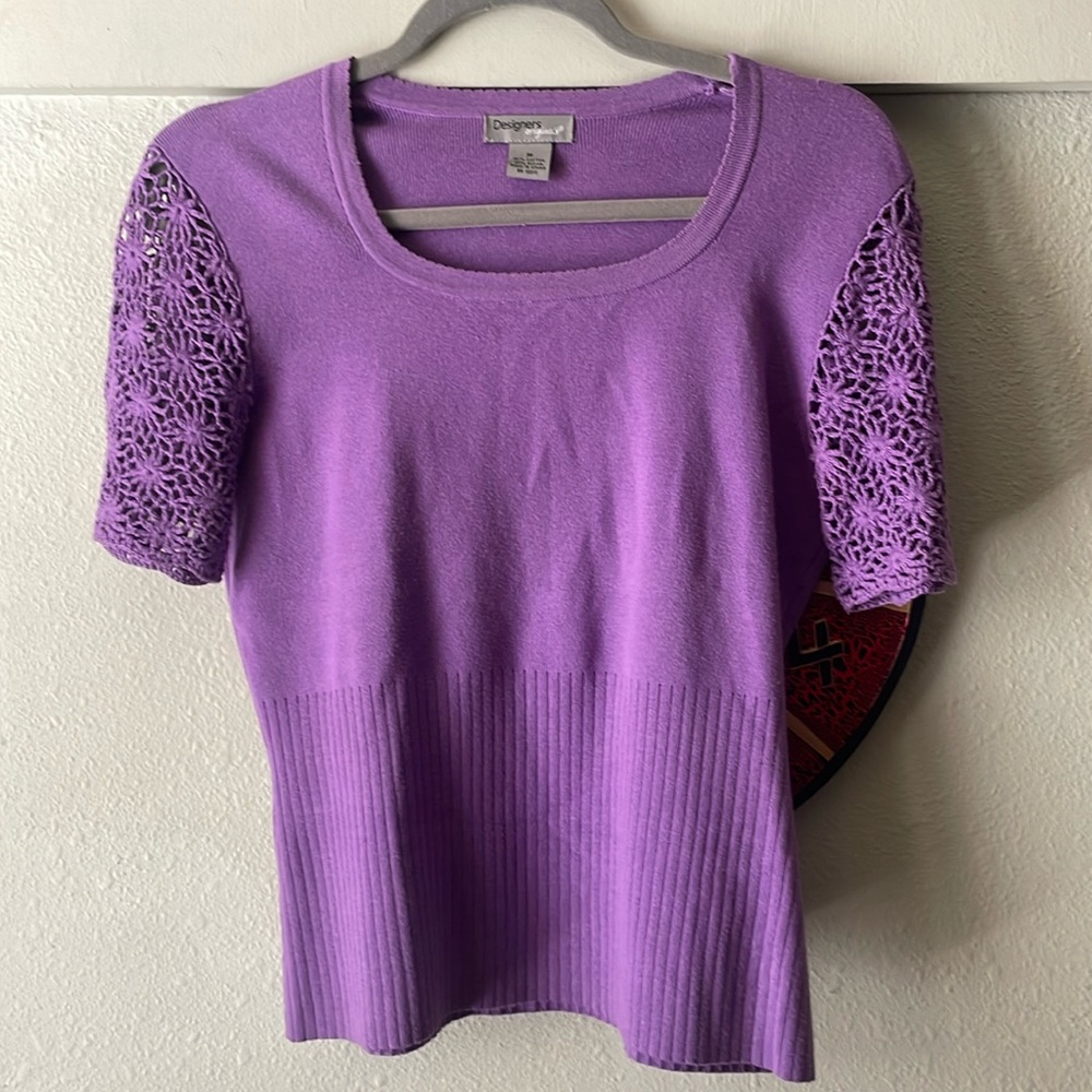 Vintage Designers originals purple knit short sleeve sweater with crochet detail